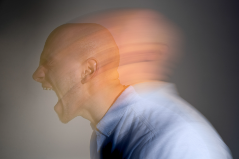  Un estudio explora la introspección em lesiones cerebrales traumáticas