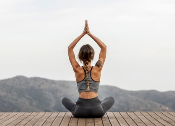  Introspección, lesión cerebral, memoria social