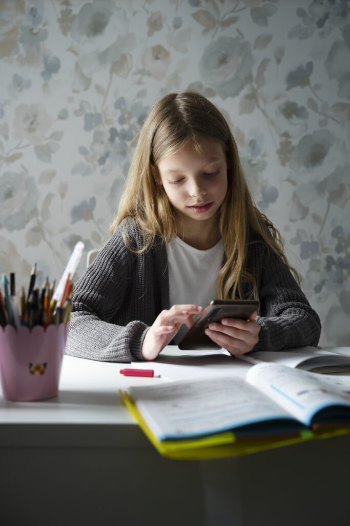 procrastinación celular adicción al teléfono, uso excesivo del celular