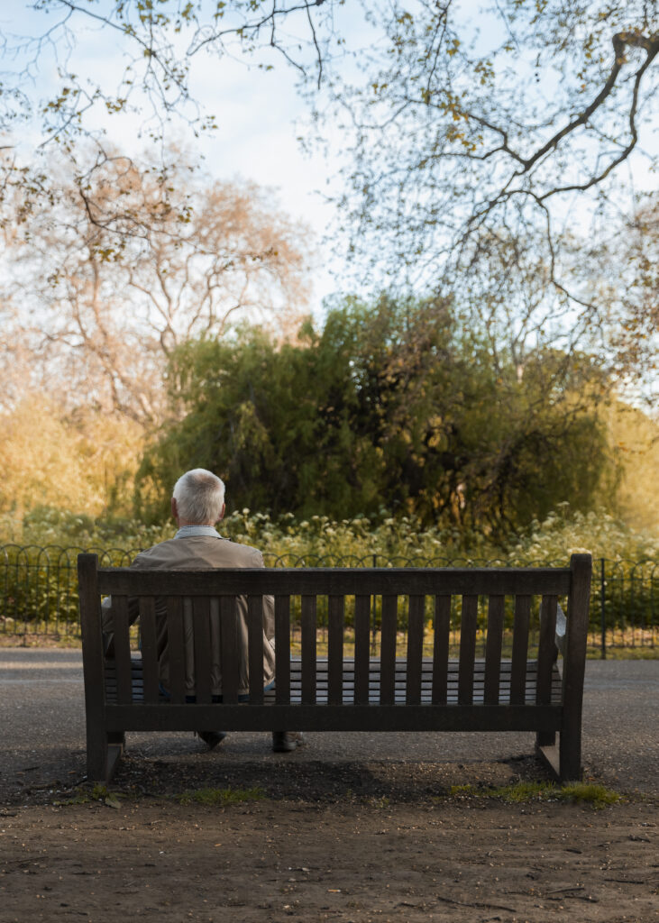 Intervención psicológica en la vejez, Soledad y envejecimiento